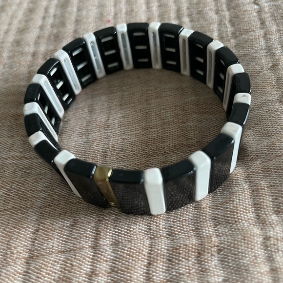 Whole bunch of Roxanne Assouline Bracelets - Picture 4 of 13